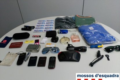 Els objectes recuperats pels Mossos d'Esquadra.