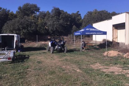 El vehicle de Cyril Despres, a la finca de Vilanova de l’Aguda.