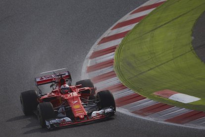 Kimi Raikkonen durant la sessió d’ahir a Montmeló.