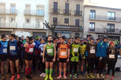 Los atletas participantes, momentos antes del pistoletazo de salida. 