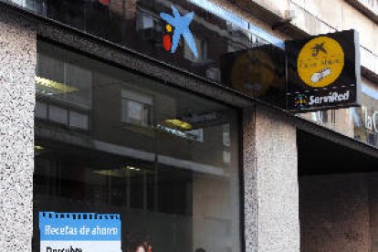 CaixaBank ofereix prejubilacions als majors de 58 anys amb el 70% del sou