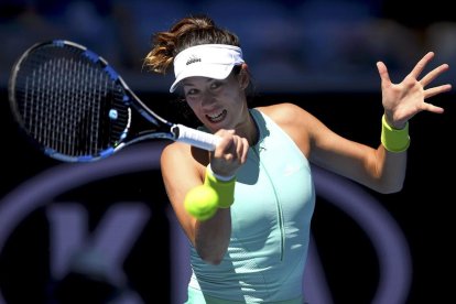 Garbiñe Muguruza va passar ronda en l’estrena a l’Obert d’Austràlia.