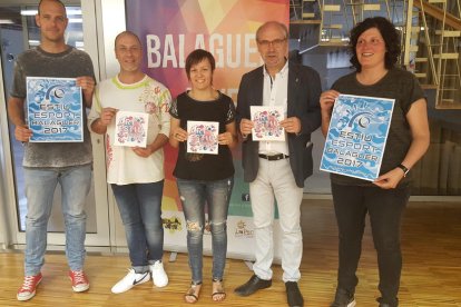 Responsables municipales presentaron ayer el programa deportivo Estiuesport 2017.