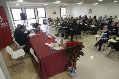 Imatge d'arxiu d'una assemblea de Càritas a Lleida.