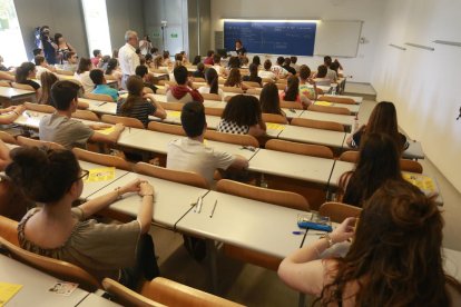 Alumnos durante las pruebas de selectividad del pasado día 13 de junio.