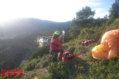 Imatge del moment del rescat a la serra de Pessonada.