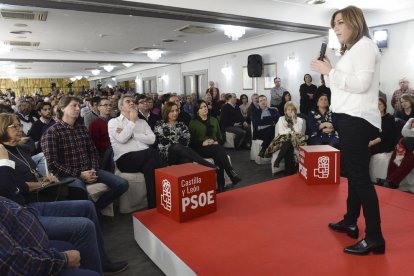 Susana Díaz en un acto público ayer en Palencia.