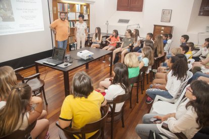 L’acte de cessió de patrimoni a l’Arxiu Comarcal.