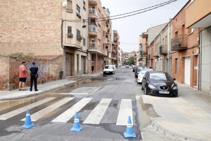 La calle Anastasi Pinós, cortada ayer al tráfico.