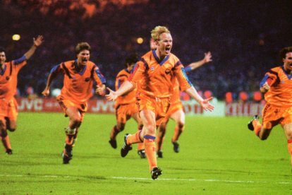 Ronald Koeman, en la celebració de l’històric gol de la final de la Copa d’Europa de Wembley.