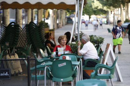 La terrassa d’un establiment d’hostaleria de Lleida.