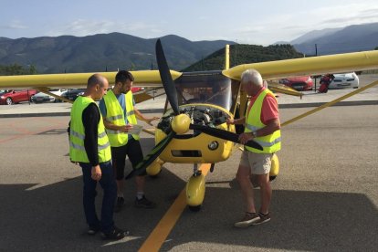 Una de les avionetes de l’Escola de Vol la Plana.