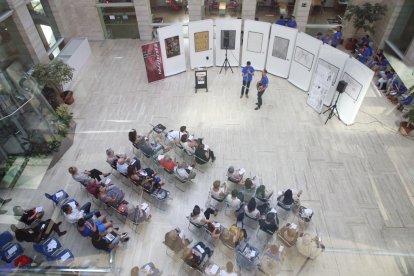 Concert de l’Aula de Sons, ahir a la tarda, en un dels patis de la Biblioteca Pública de Lleida.