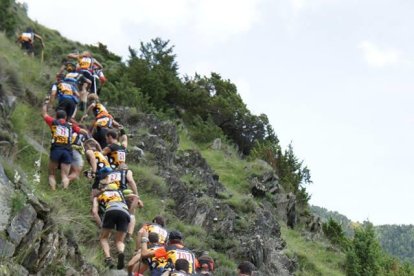 Moment de la sortida de la prova, que va tenir 110 participants.