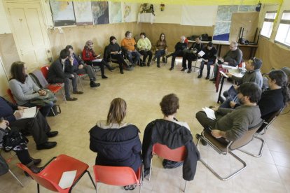 Un moment de l’assemblea del Comú, al Casal de la Mariola.