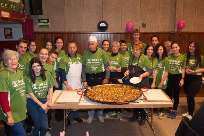 Imatge d’alguns dels voluntaris que van col·laborar en la iniciativa solidària.