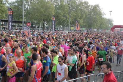 Una cursa atlètica popular a Lleida.