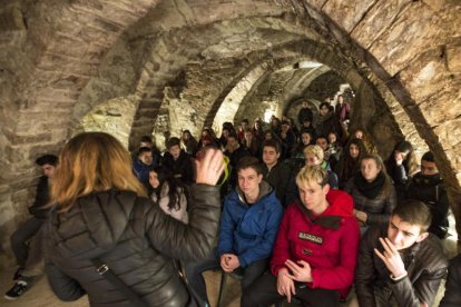 Último grupo de estudiantes, ayer en uno de los espacios de Sant Joan Degollat de Cervera.