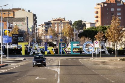 Vista d’una de les entrades a la capital de l’Urgell.