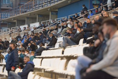 Protestes de jugadors i afició del Lleida Esportiu al Camp d'Esports