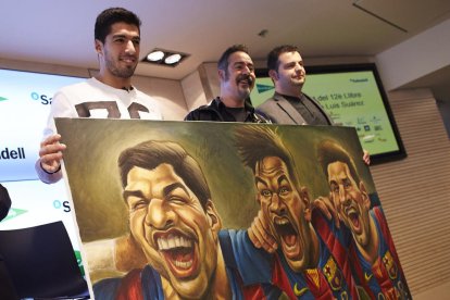 Luis Suárez, ayer durante el acto de clausura de la nueva edición de “Relatos Solidarios”.