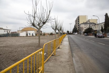 La zona de la avenida de Guissona donde se habilitará el parking.