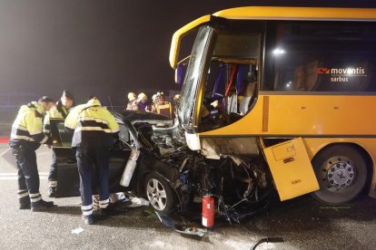 Una imatge del xoc d'aquesta matinada a l'N-II a Alcarràs