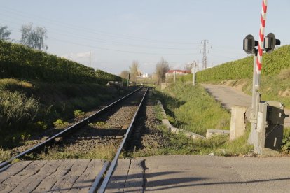 L’estació està prevista al costat del camí cap a Sada i San Miguel.