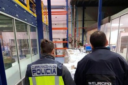 Fotografia de la operació facilitada per la Policia Nacional