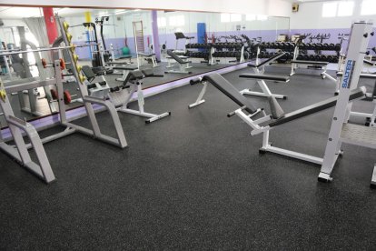 Las instalaciones del gimnasio municipal de Mequinensa.