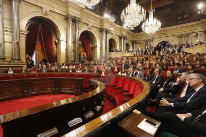 Una vista de l'hemicicle del Parlament aquest dimecres.