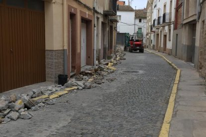 Los trabajos en la calle Carnisseria, en el centro de la capital.