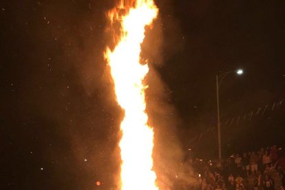 Baixada de falles reivindicatives a Sort