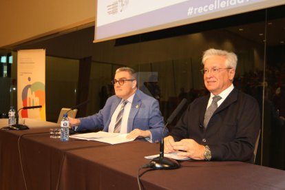 Joan Clos, al costat de l'alcalde de Lleida, Àngel Ros.