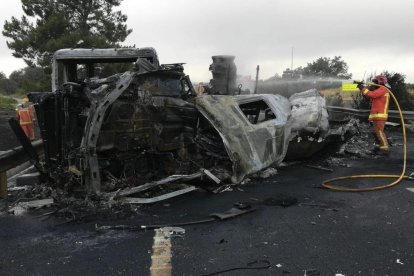 Un camió accidentat aquest cap de setmana a Huelva.