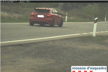 El vehicle 'caçat' a 188 km/h a El Pont de Bar.