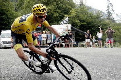 L'UCI absol Froome, que podrà competir al Tour de França