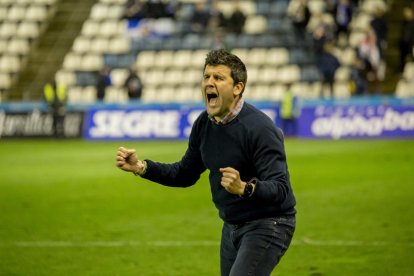 Gerard Albadalejo, en un gest eufòric durant el partit de diumenge passat contra el Sabadell.