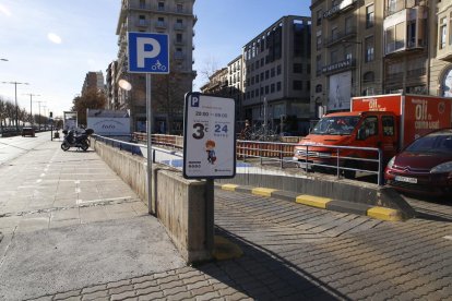 Imatge de l’entrada del pàrquing de Blondel, que aquest any manté la mateixa tarifa que el 2017.