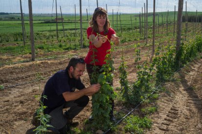 Quiònia Pujol i Òscar Mogilnicki, els promotors de la granja.