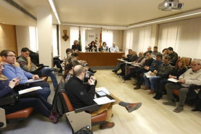 Un ple del consell del Segrià