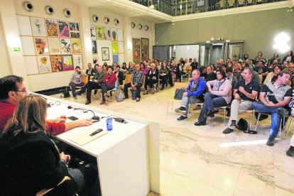 Imagen de archivo de una asamblea de trabajadores de la Paeria.