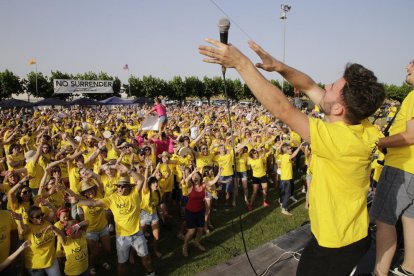 El campo de fútbol de Vilanova de Bellpuig se quedó pequeño en la pasada edición del festival.