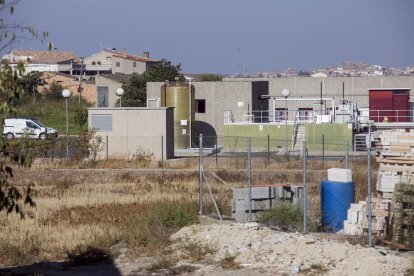 La planta potabilitzadora de Ratera, la primera obra concebuda per al proveïment de boca de Rialb.