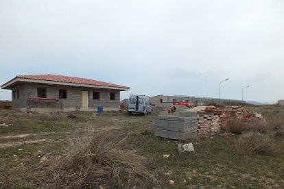 L’equipament està abandonat després de 12 anys en desús.