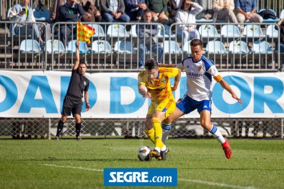 Imatges de la jornada 10 de Segona RFEF, entre el Deportivo Aragón - Lleida Esportiu