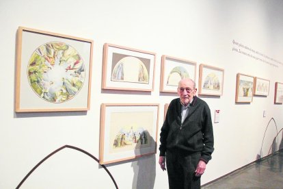 El pintor y muralista leridano Víctor Pérez Pallarès, en la inauguración de una exposición de sus obras en 2014 en el Museu de Lleida.