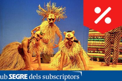 Els personatges fantàstics de 'Pell de llarinté, cua de tiré', al Caixaforum.