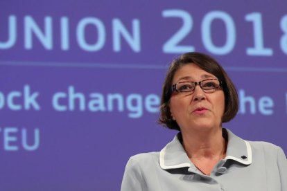 La comissària europea de Transports, Violeta Bulc.