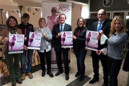 La presentació de la sisena edició de la Cursa de la Dona de Lleida.